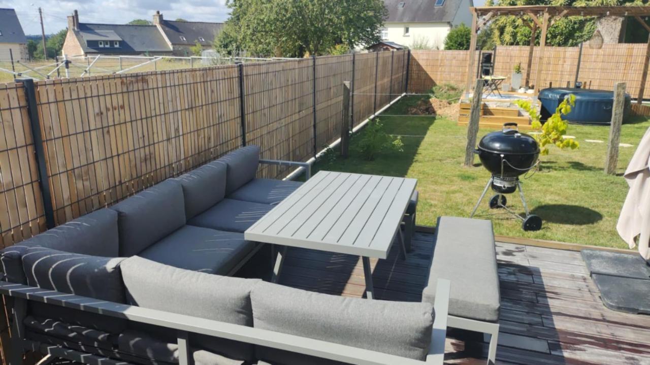 Location Chambre Taden Exterior foto
